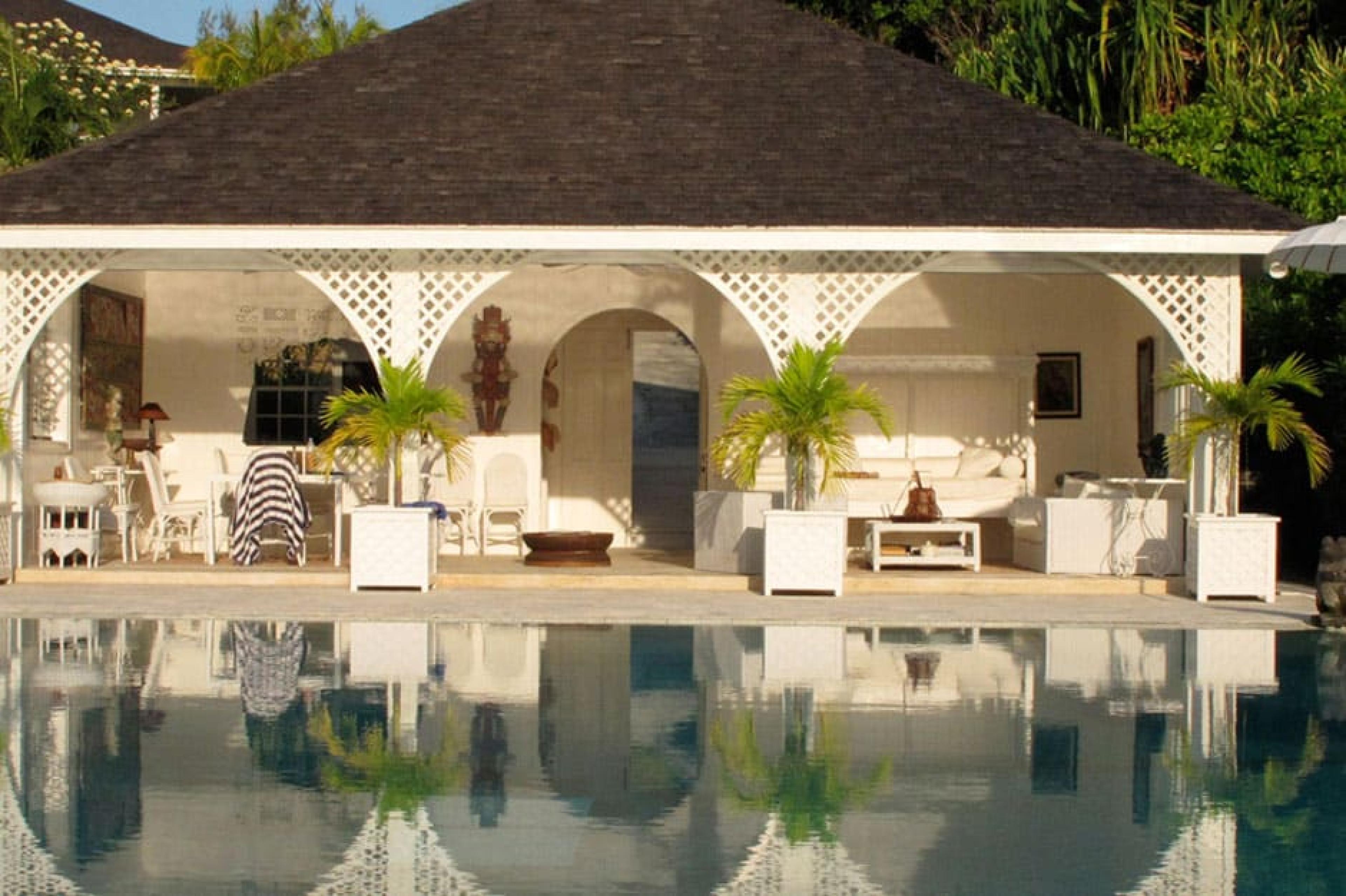 Best Harbour Island Hotels | Luxury Stays Curated by Indagare