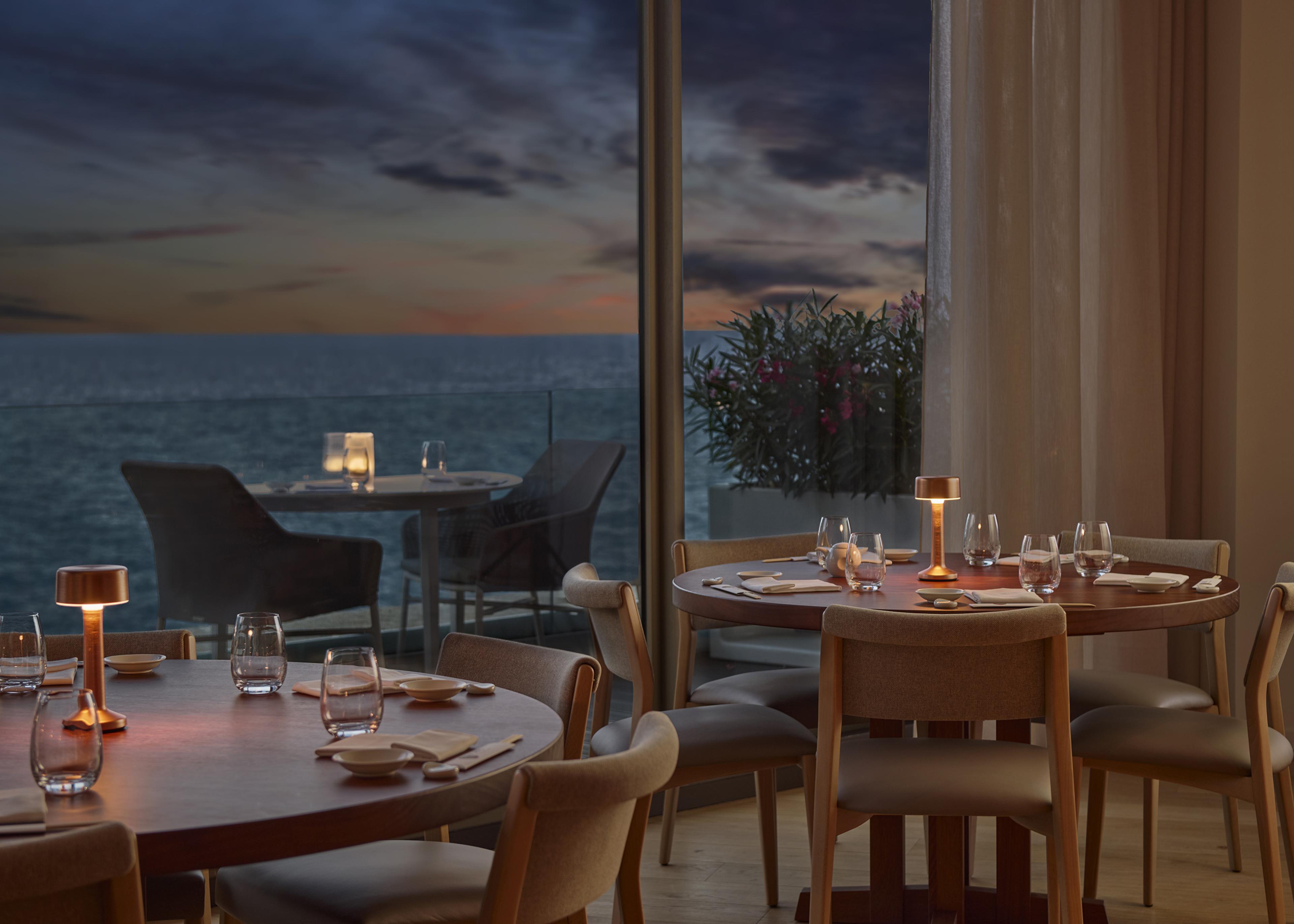 contemporary restaurant decor with ocean view
