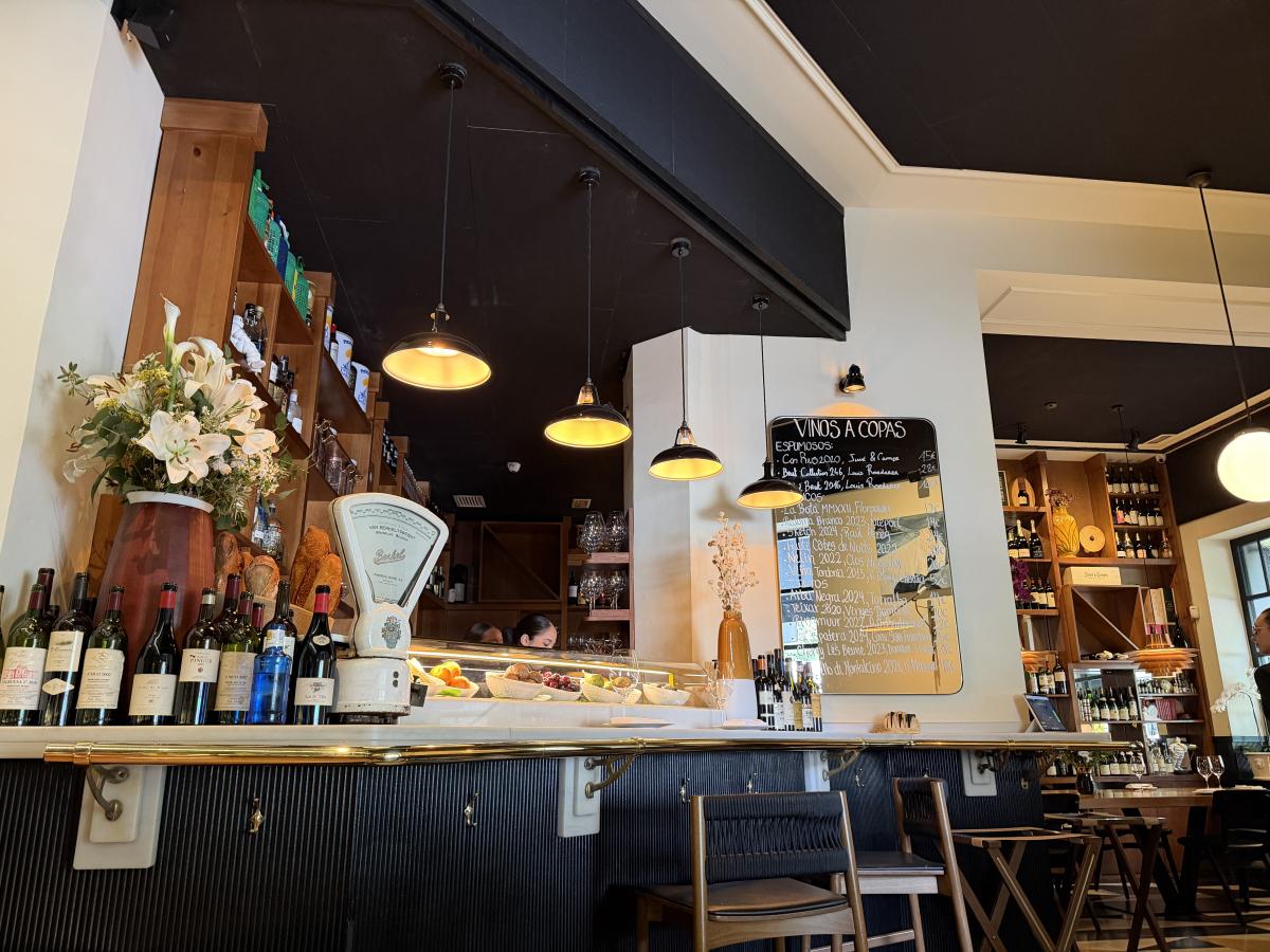 Mont Bar | Indagare Travel