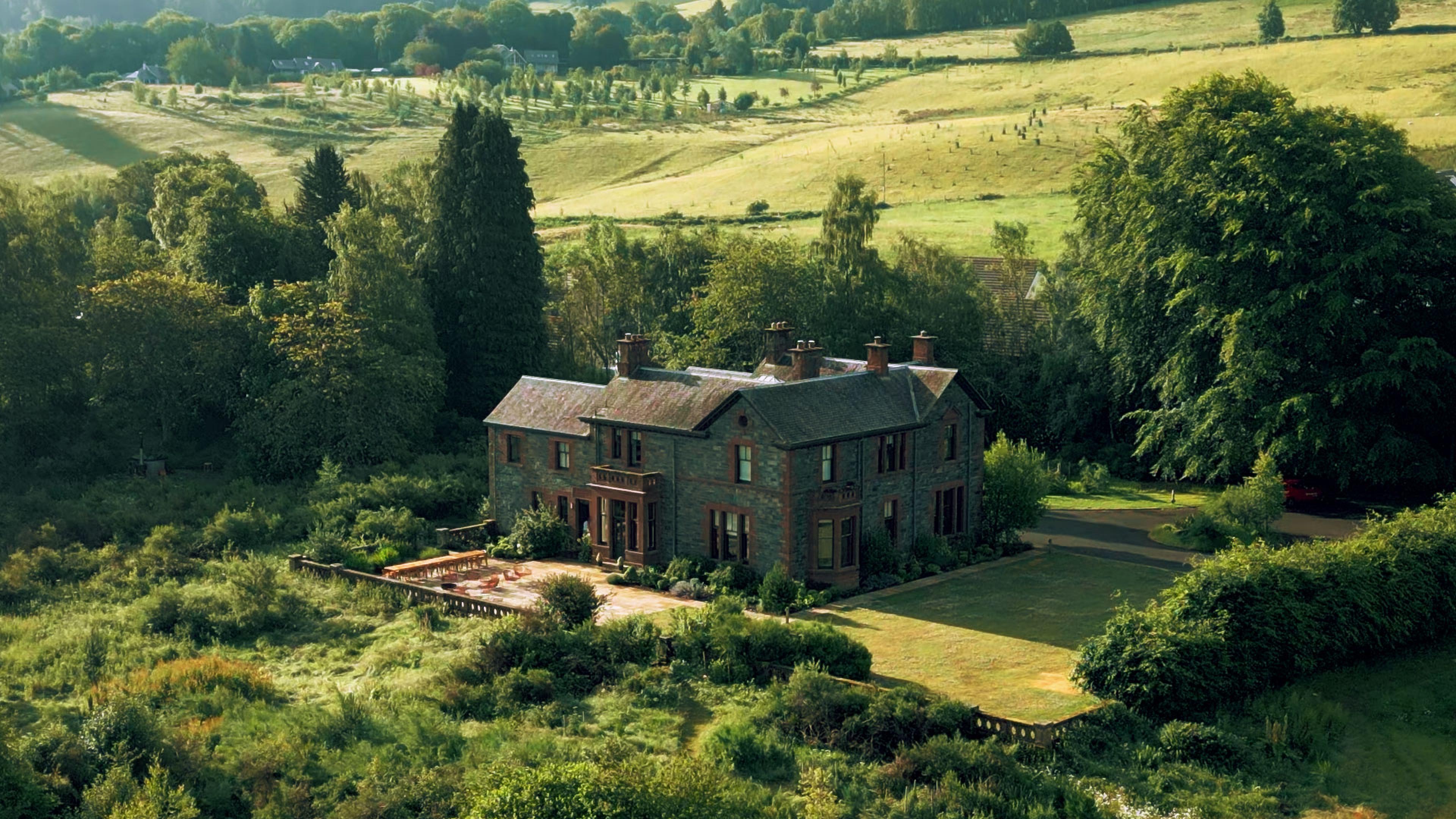 HouseStill2