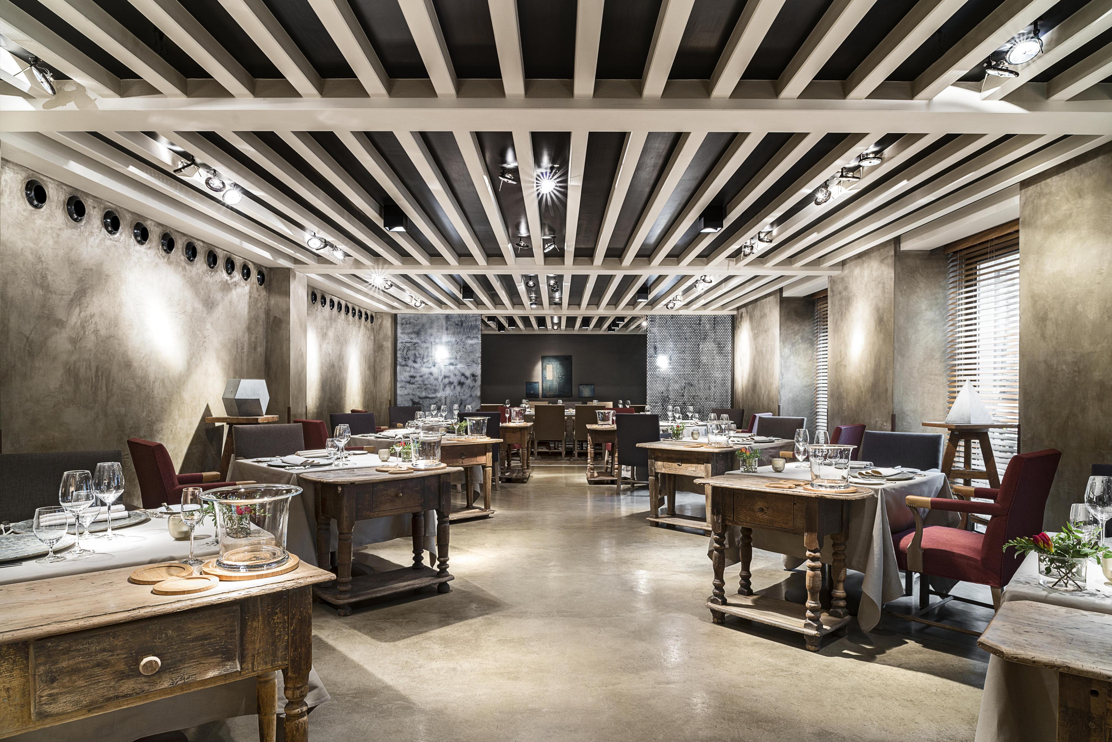 The dining space at Atelier im Bayerischen Hof