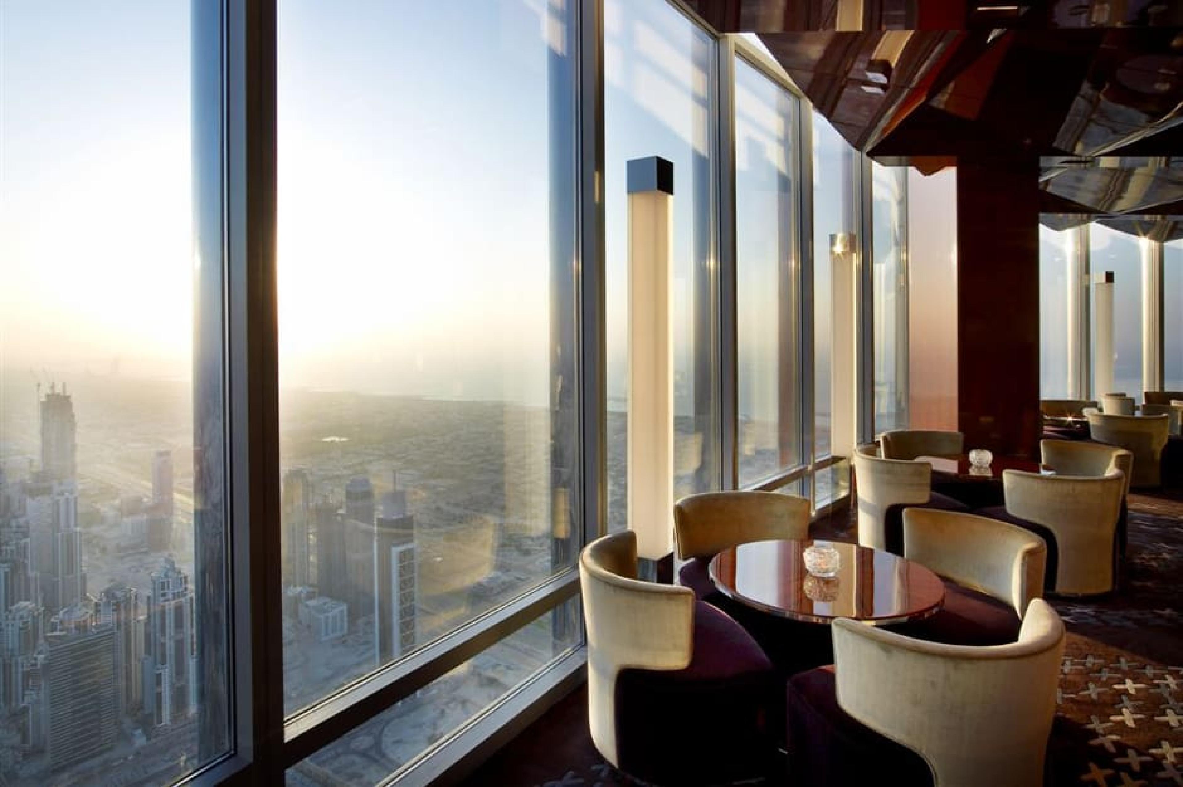 Atmosphere Burj Khalifa