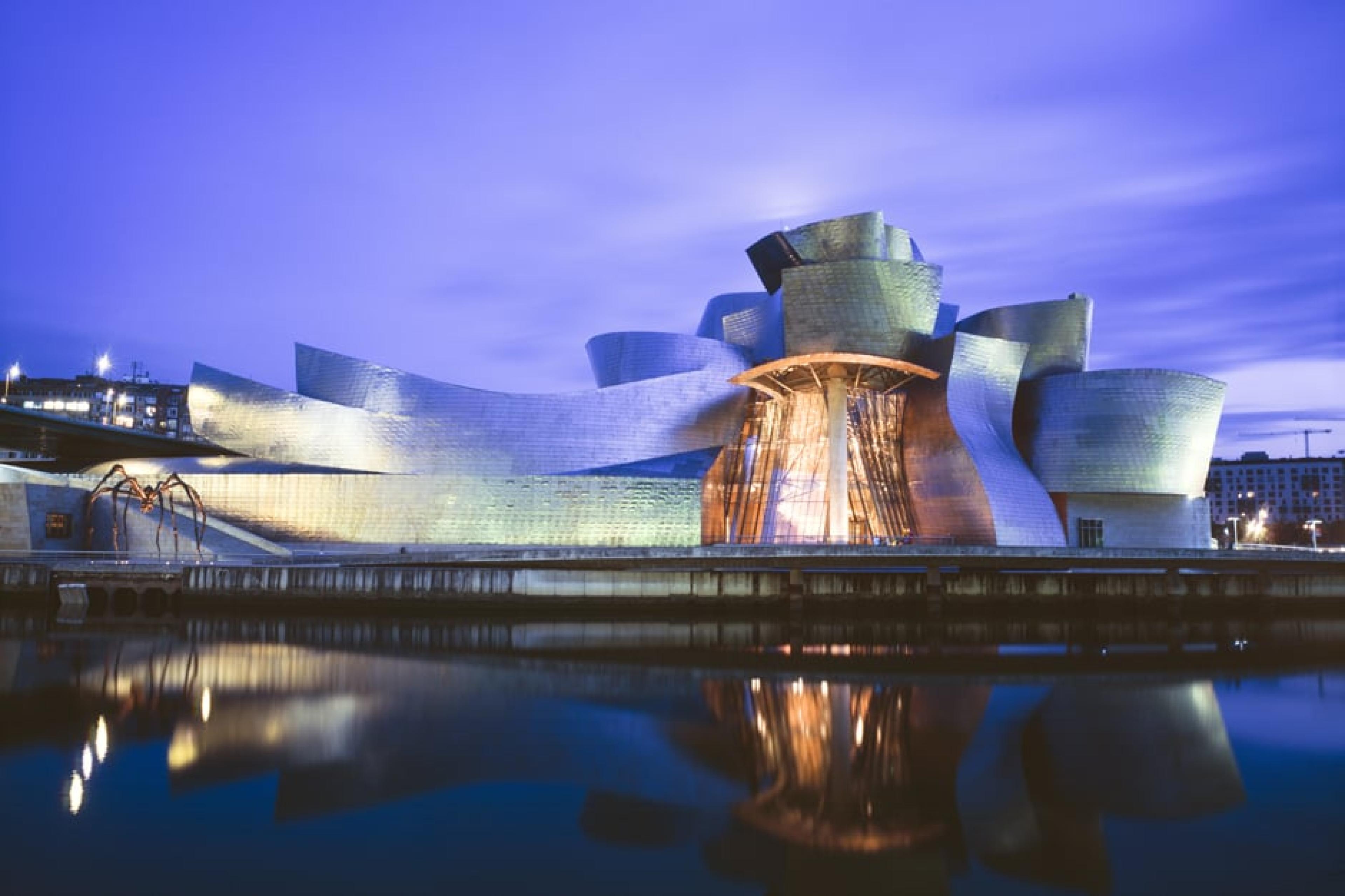 Guggenheim Museum Bilbao, image size:3840x2557