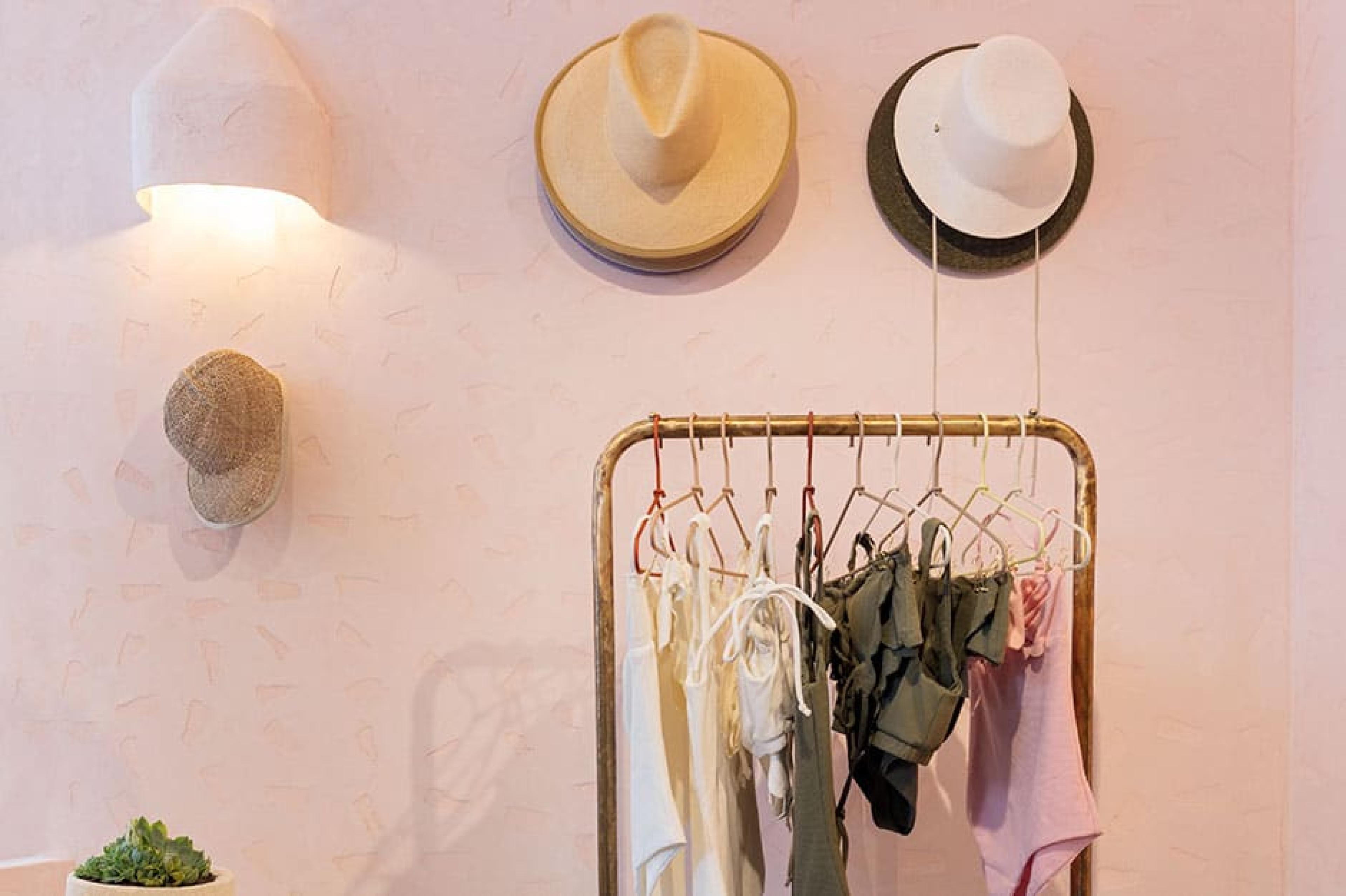 S-Sydney-PLAYA-by-Lucy-Folk-Credit-Nikki-To-05161205-LUCY-FOLK-PLAYA-0775