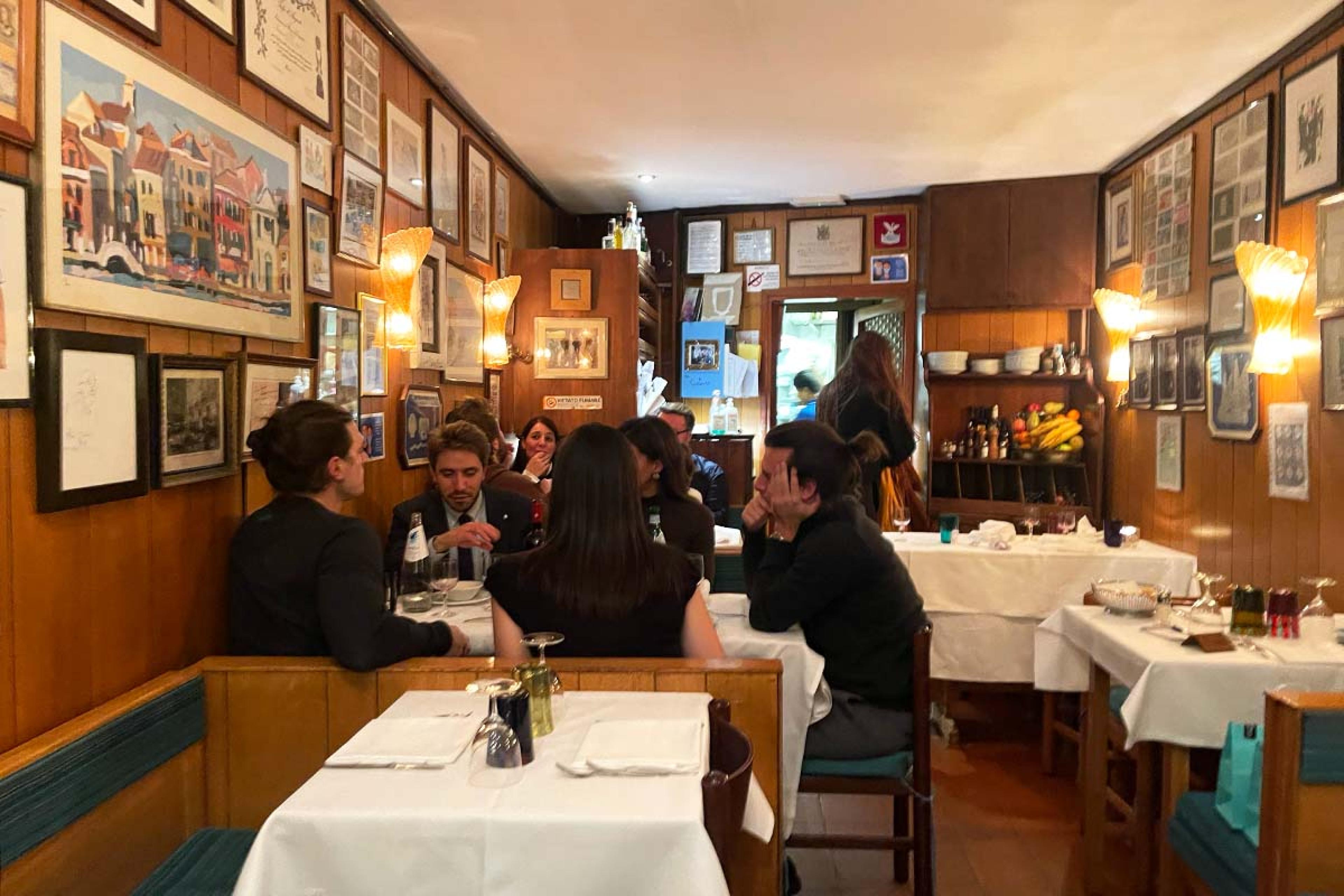 La Taverna Madonna Dei Monti 16 Menu - Authentic Italian Dining in Rome, image size:3840x2560