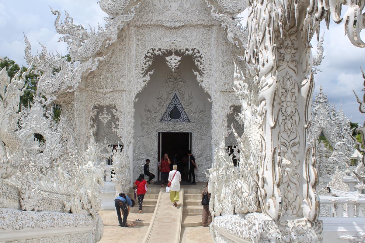 Wat Rong Khun | Indagare Travel