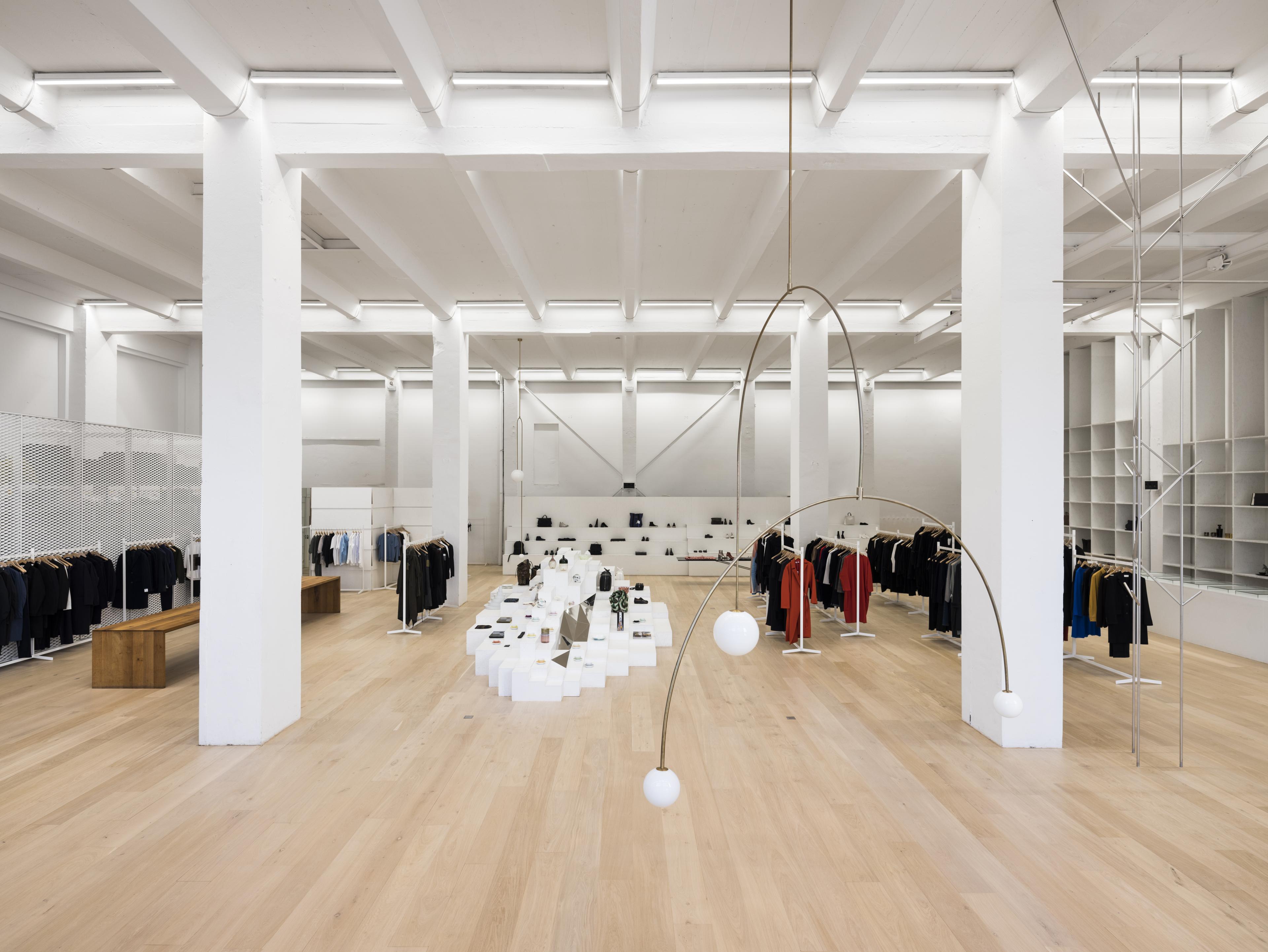 Europe Shopping Guide | Best Stores Curated by Indagare